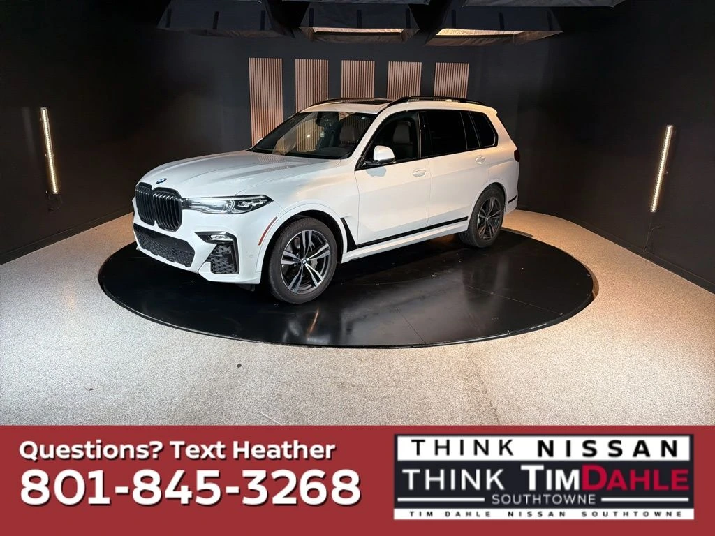 2020 BMW X7 xDrive40i's photo
