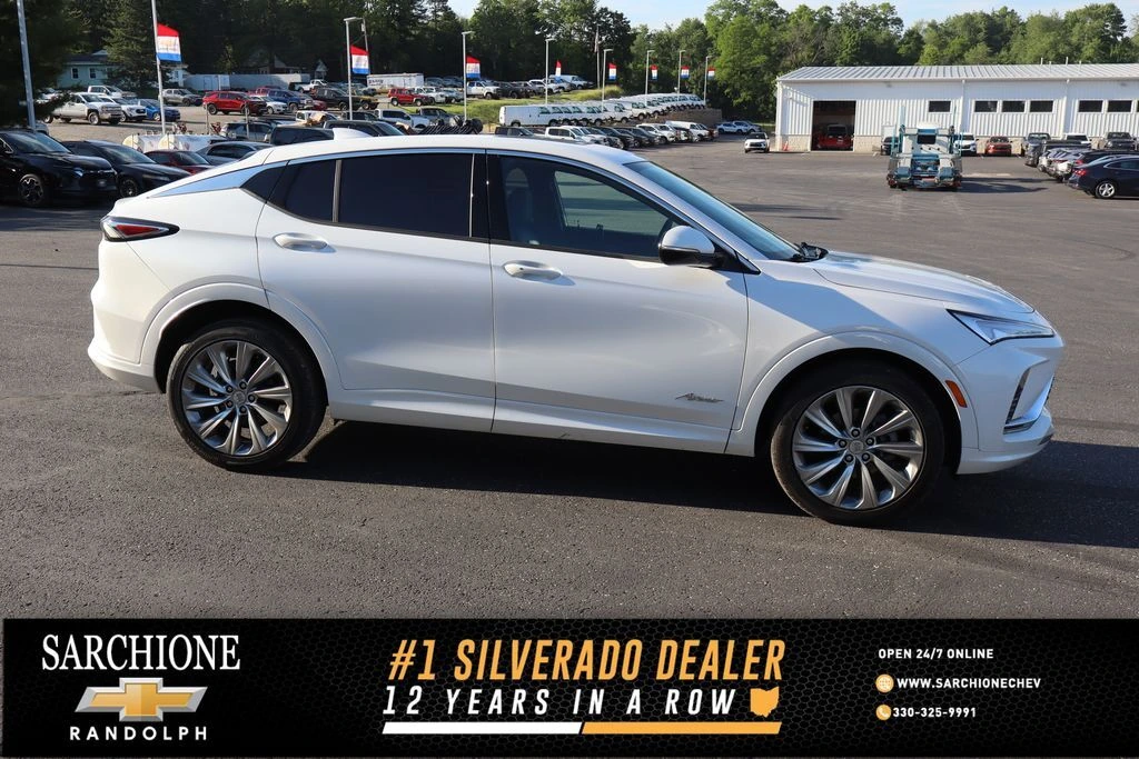 2024 Buick Envista Avenir's photo