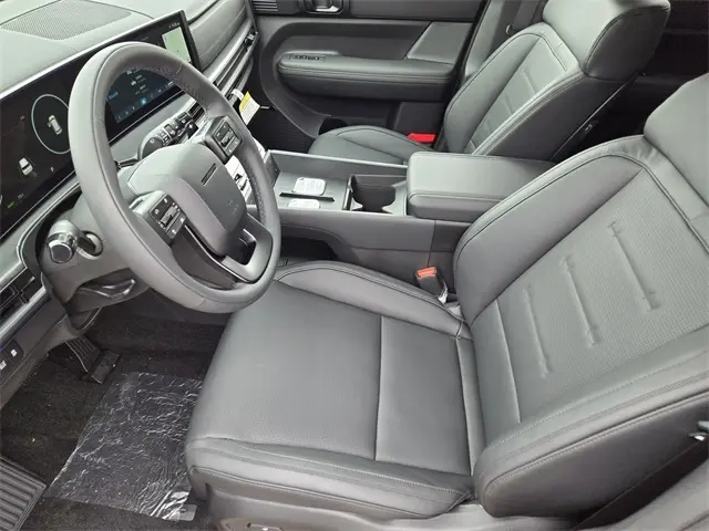 2026 Hyundai Santa Fe Calligraphy photo 9