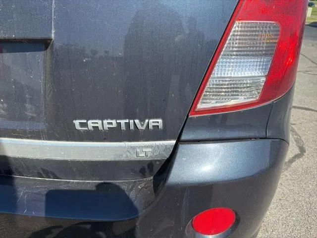 2015 Chevrolet Captiva Sport LT photo 3