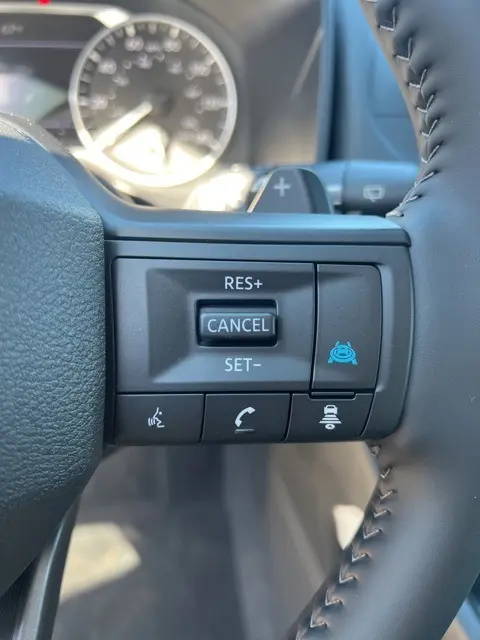 2026 Nissan Rogue SV photo 11