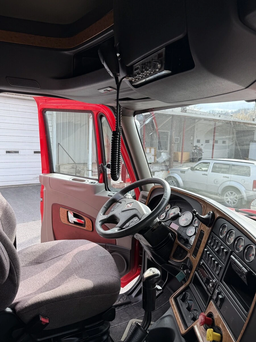 2016 International ProStar - image 16