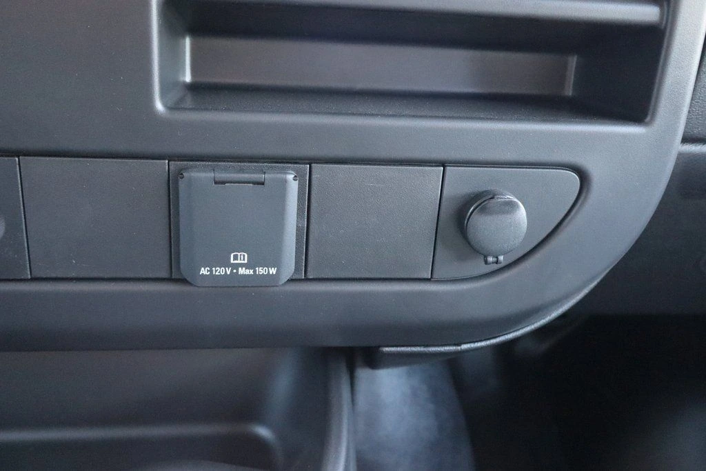 2025 Chevrolet Express Cargo Work Van - Photo 15