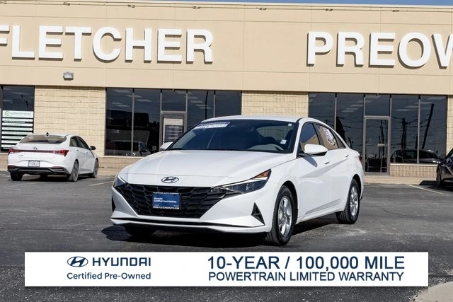 2022 Hyundai Elantra SE