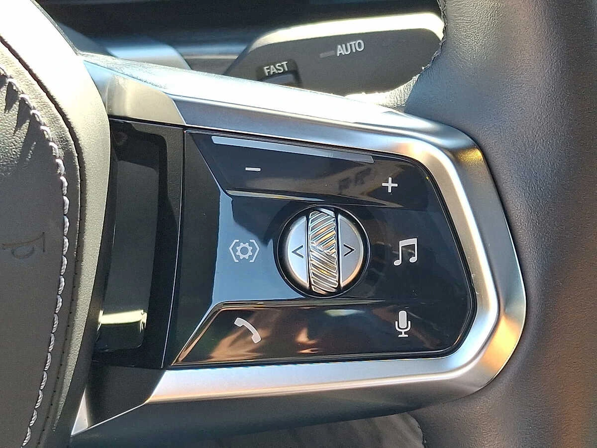 2024 BMW i7 Base - Photo 23
