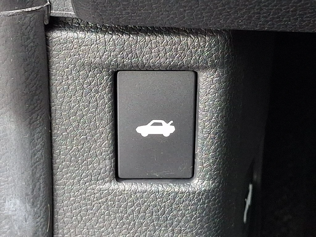 2024 Honda Accord EX - Photo 29