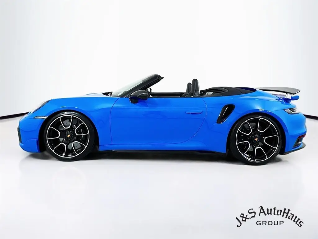 2022 Porsche 911 Turbo S photo 4