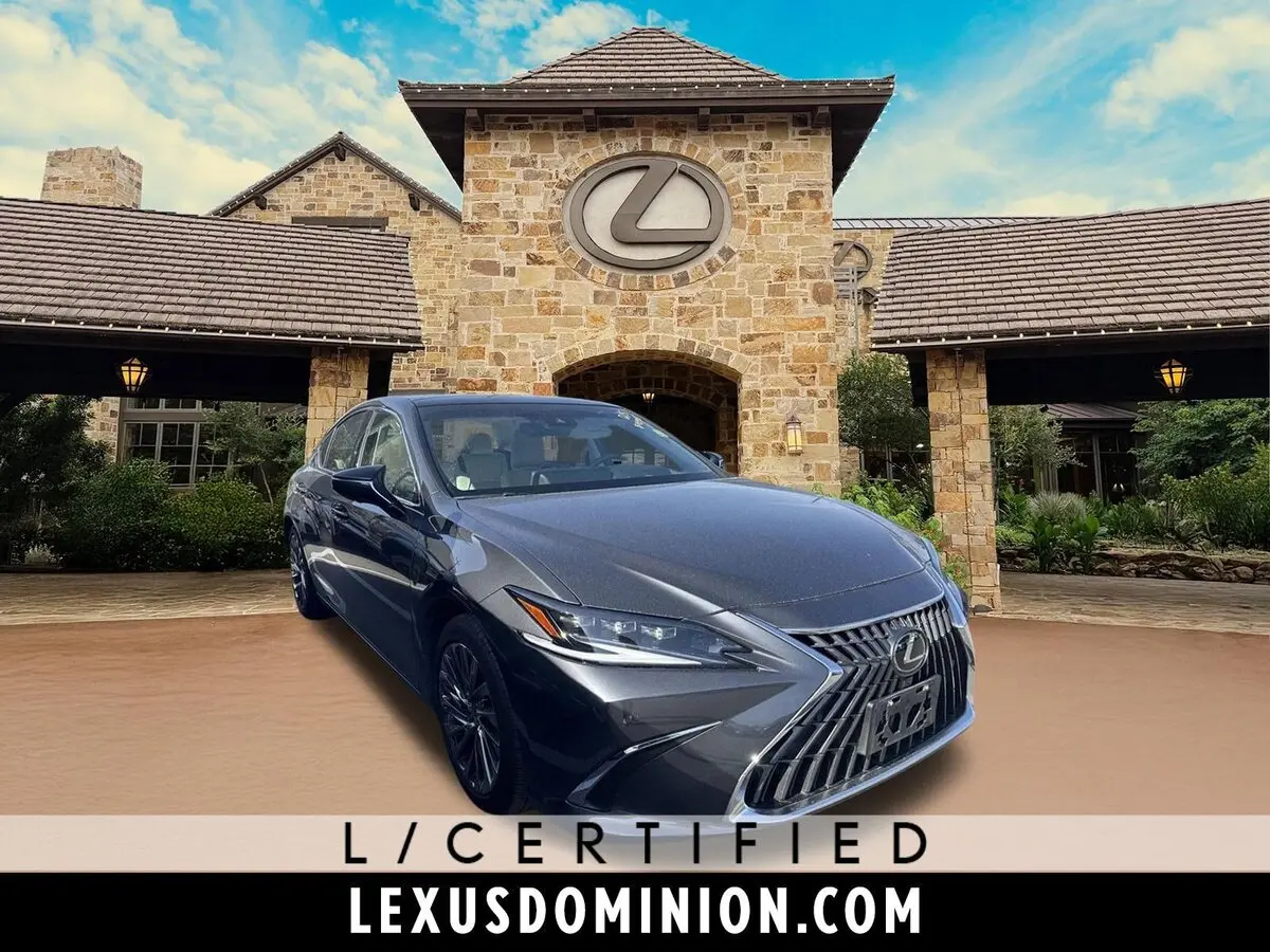 2025 Lexus ES 350 Ultra Luxury's photo
