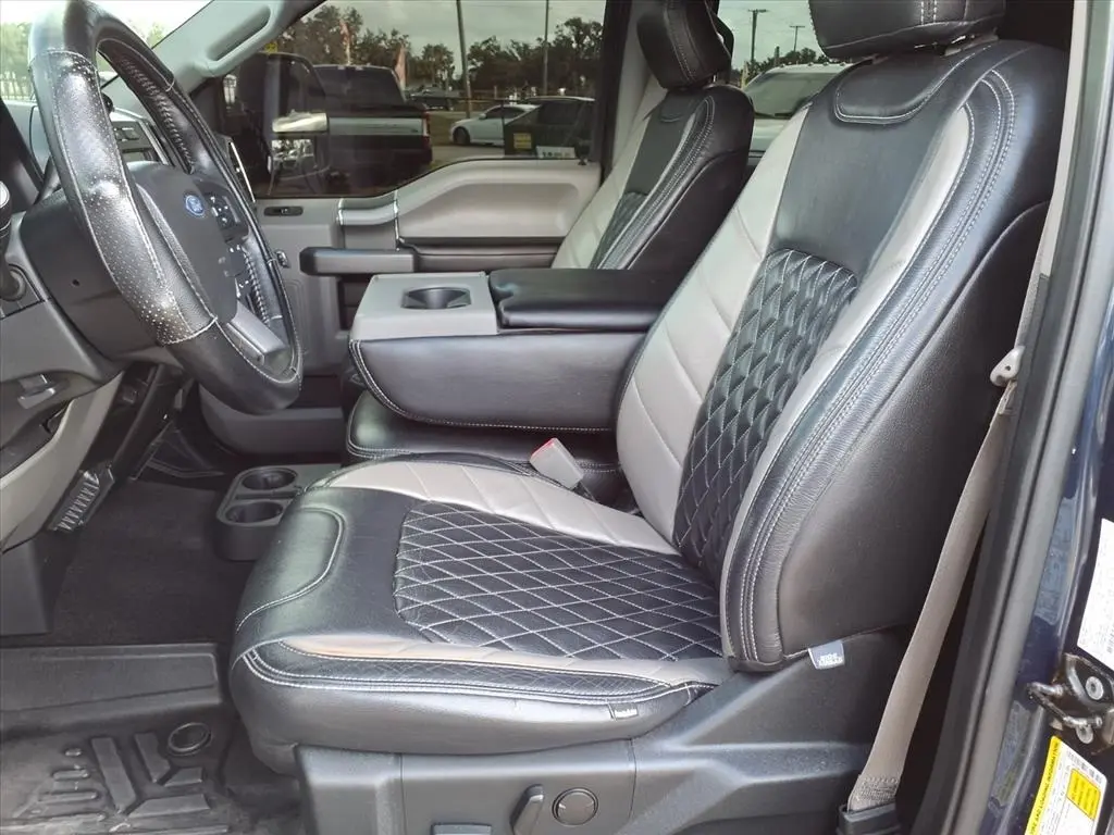 2019 Ford F-150 XLT photo 22