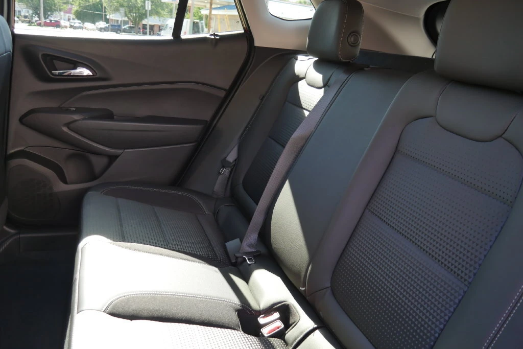 2026 Chevrolet Trax LT - Photo 13