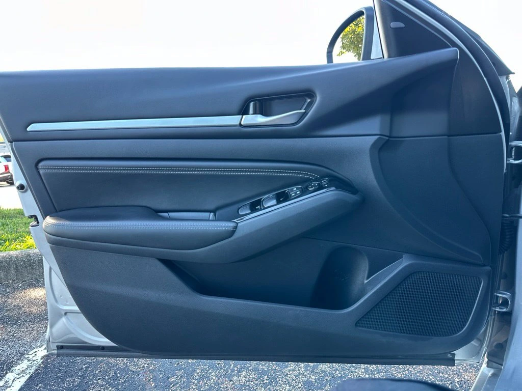 2023 Nissan Altima SV - Photo 41