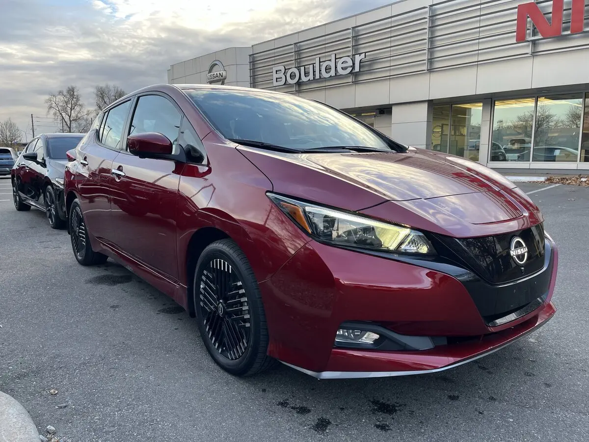 2024 Nissan Leaf SV Plus photo 2