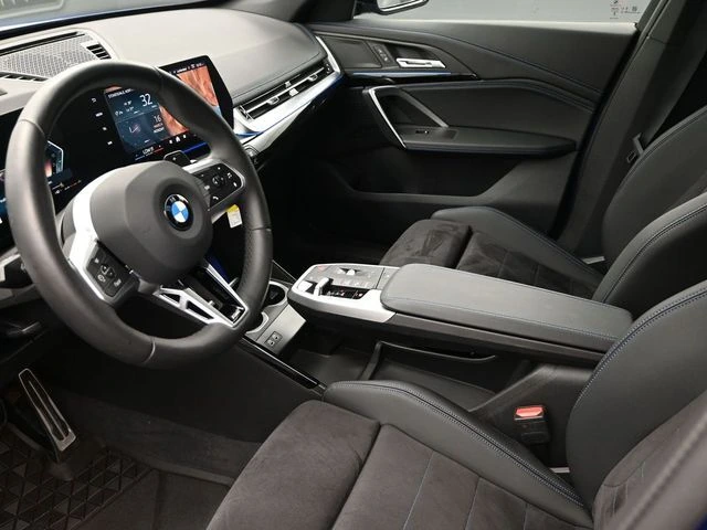 2025 BMW X1 28i - Photo 18