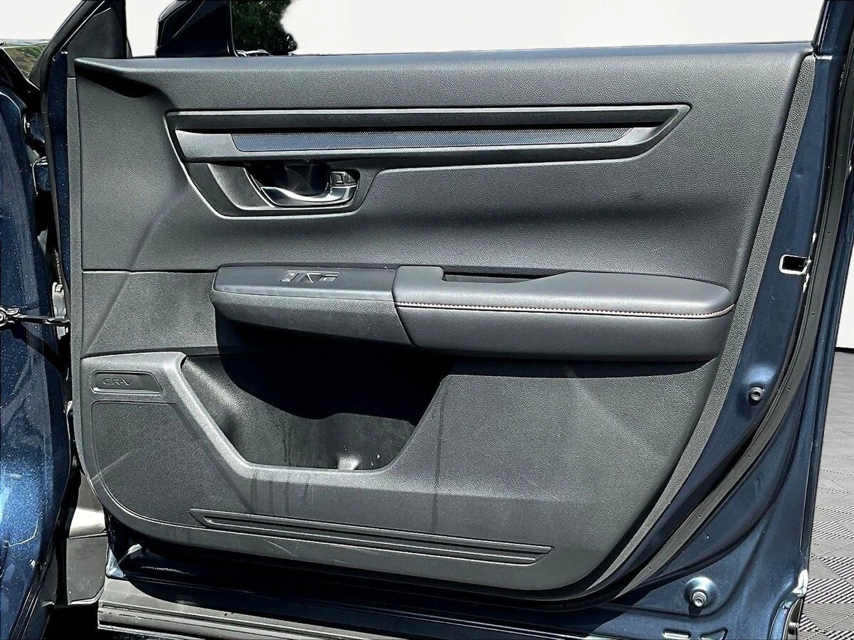 2024 Honda CR-V Sport-L - Photo 28