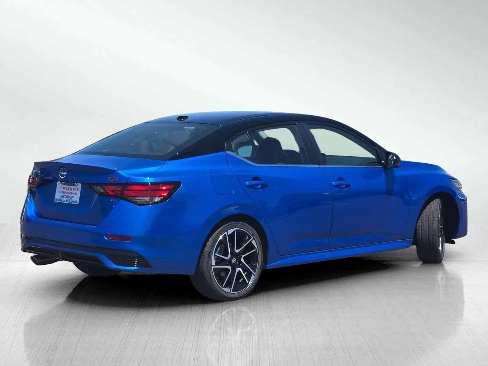 2025 Nissan Sentra SR photo 4