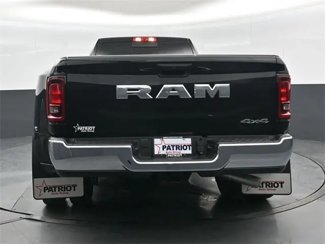 2026 Ram 3500 Tradesman photo 4