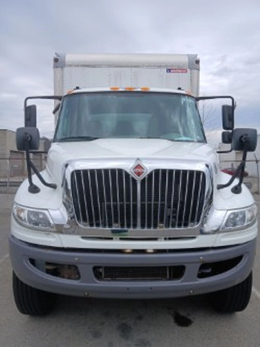 2019 International 4300 - image 2