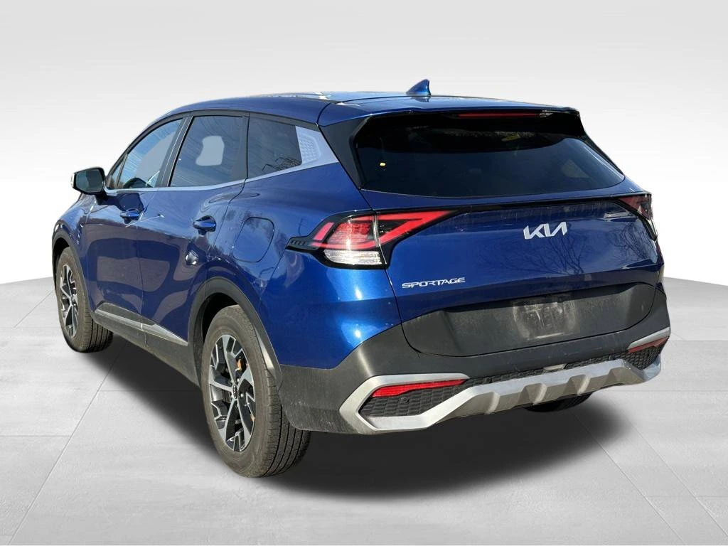 2023 Kia Sportage EX - Photo 9