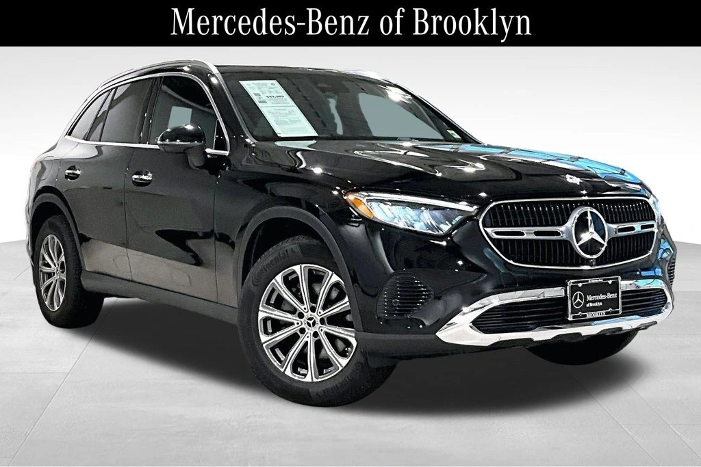 2026 Mercedes-Benz GLC Base