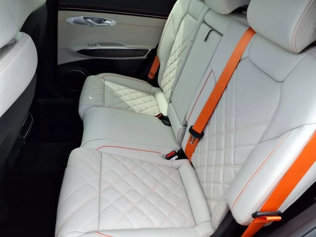 2026 GENESIS GV70 Sport Prestige - Photo 7