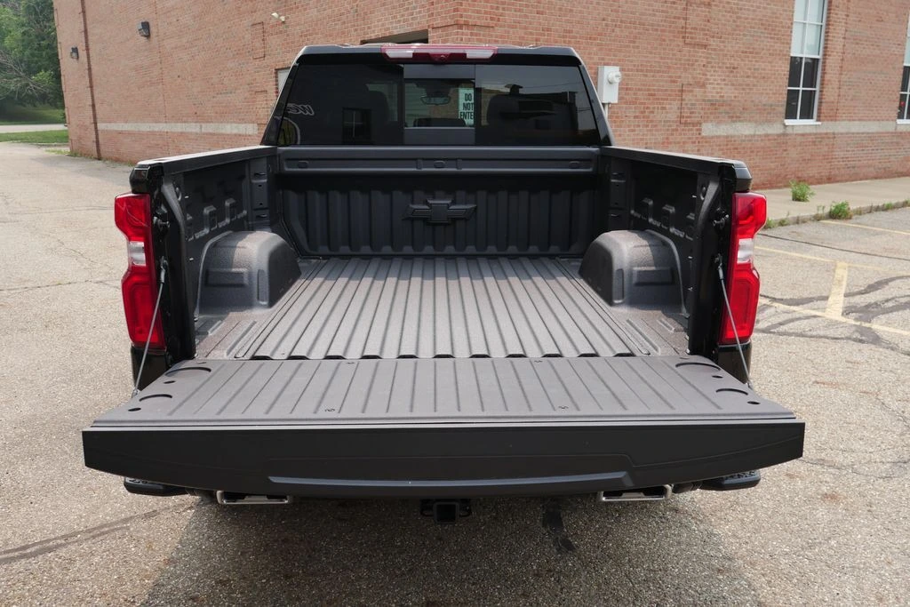 2026 Chevrolet Silverado 1500 High Country - Photo 10