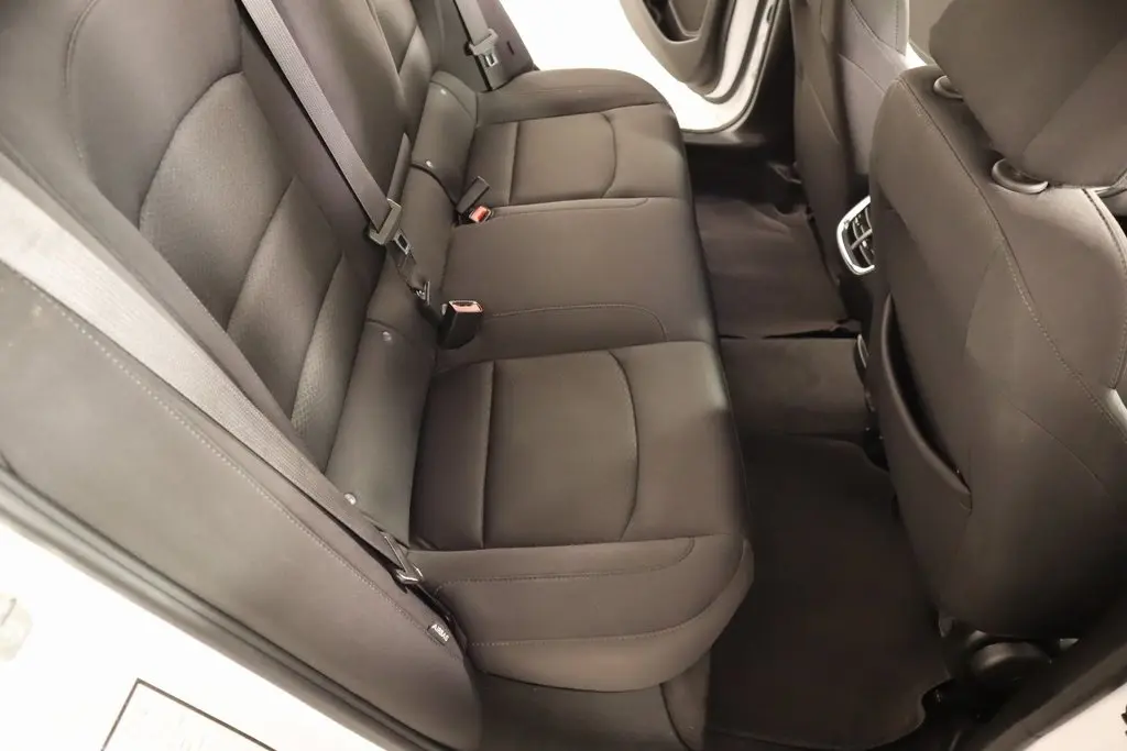 2024 Chevrolet Malibu 1LT photo 13