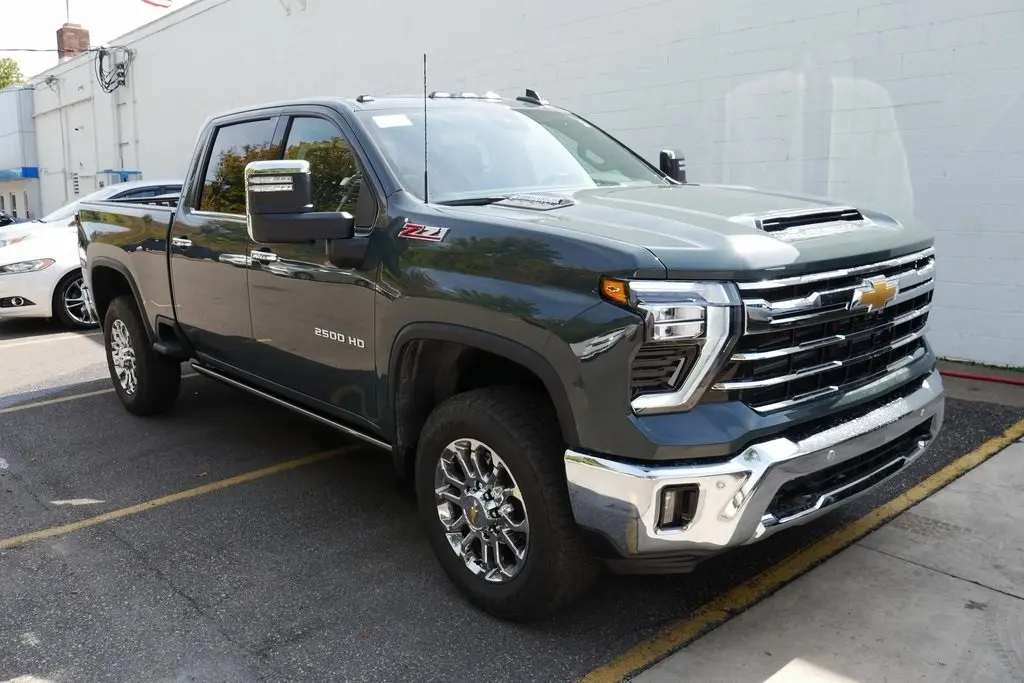 2026 Chevrolet Silverado LTZ photo 2