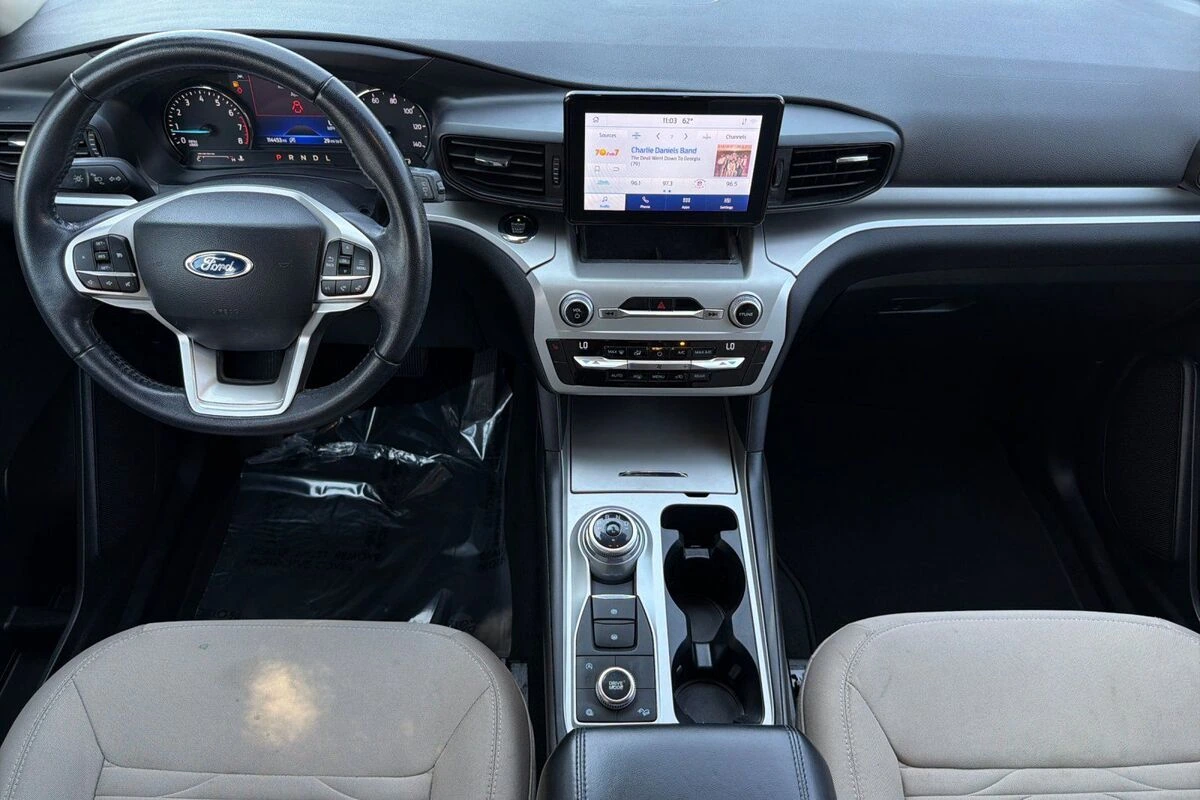 2021 Ford Explorer XLT - Photo 13