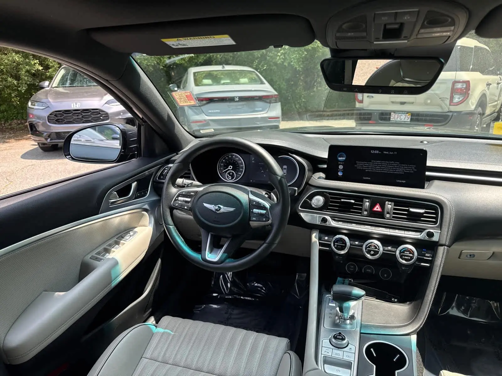 2022 Genesis G70 2.0T photo 33
