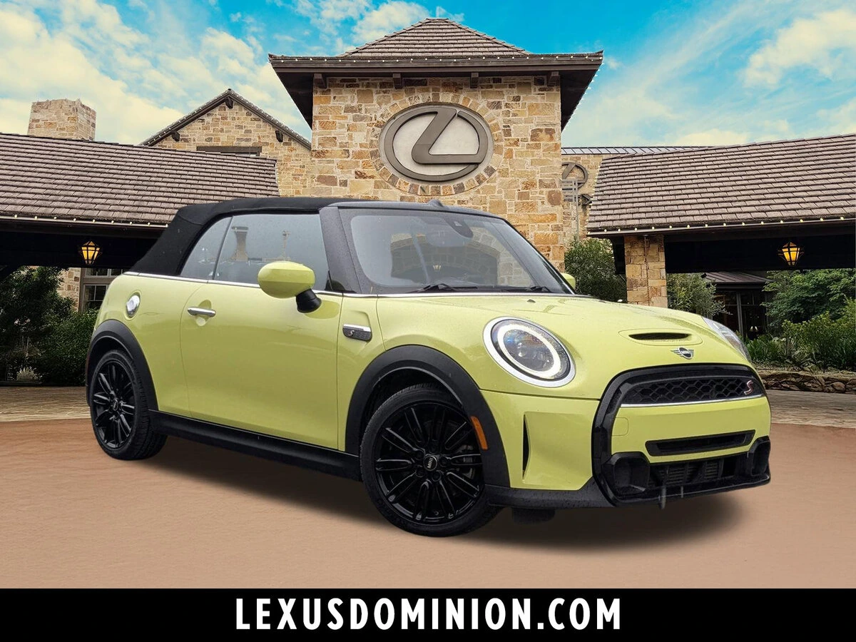 2023 MINI Convertible Cooper S's photo