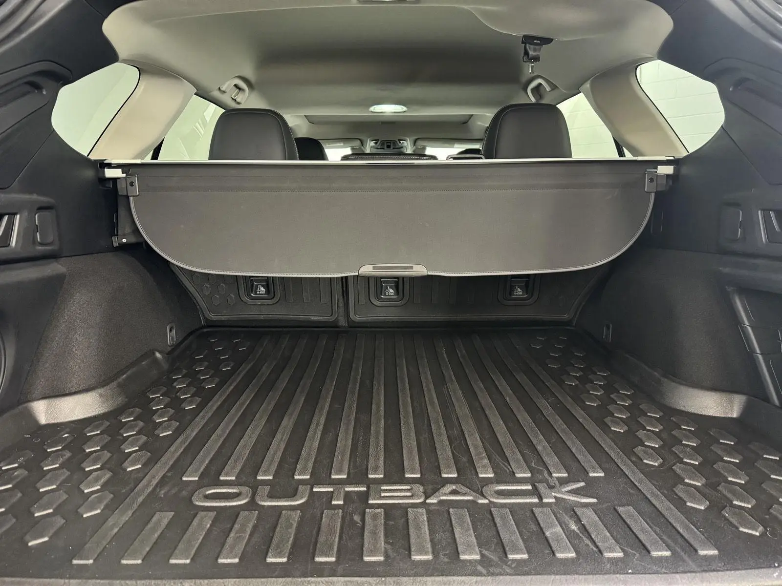 2021 Subaru Outback Limited XT photo 30
