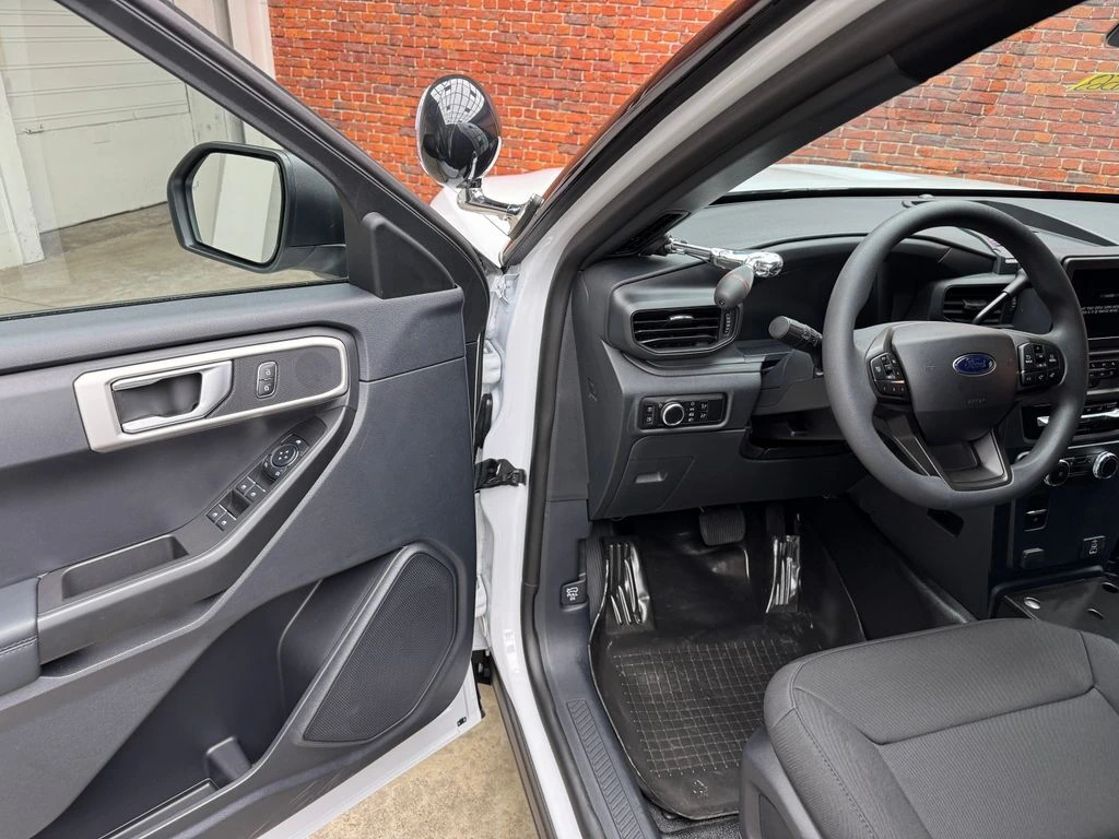 2026 Ford Explorer Utility Police Interceptor - Photo 8
