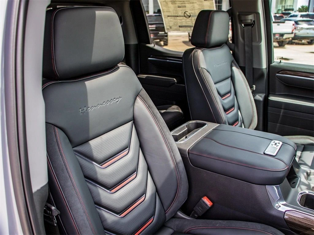 2025 Chevrolet Silverado 1500 RST - Photo 19