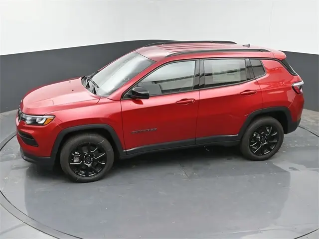 2026 Jeep Compass Latitude photo 31