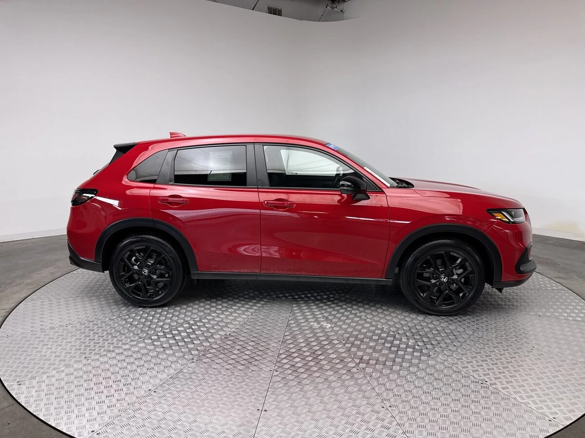 2025 Honda HR-V Sport - Photo 10
