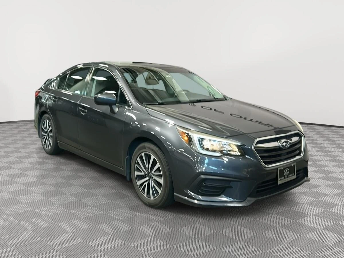 2018 Subaru Legacy 2.5i Premium's photo