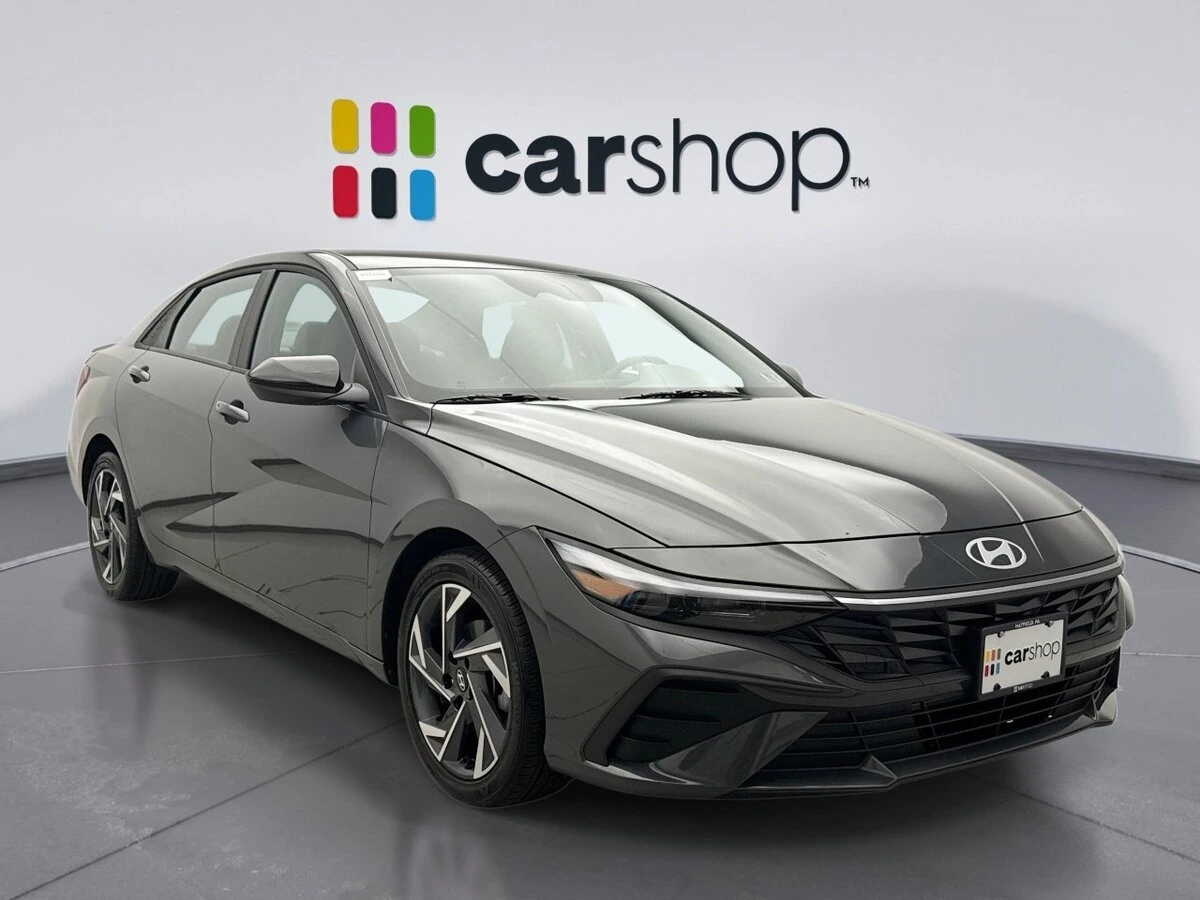 2025 Hyundai Elantra SEL - Photo 7
