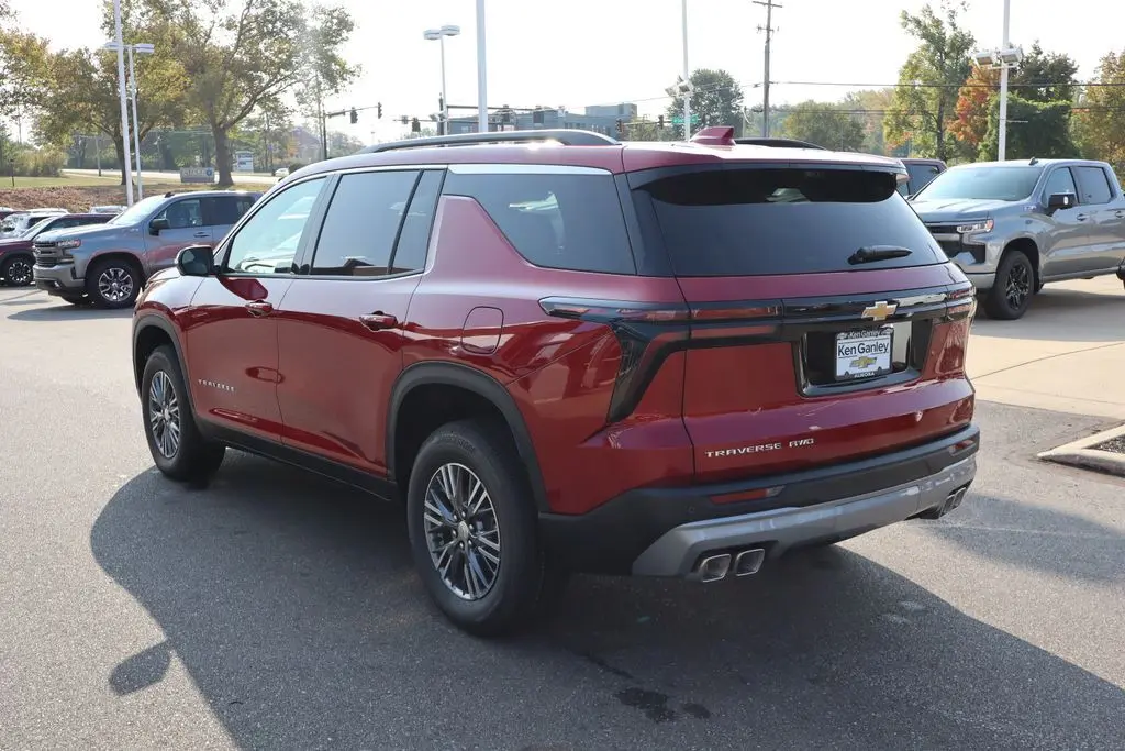 2026 Chevrolet Traverse 2LT photo 29