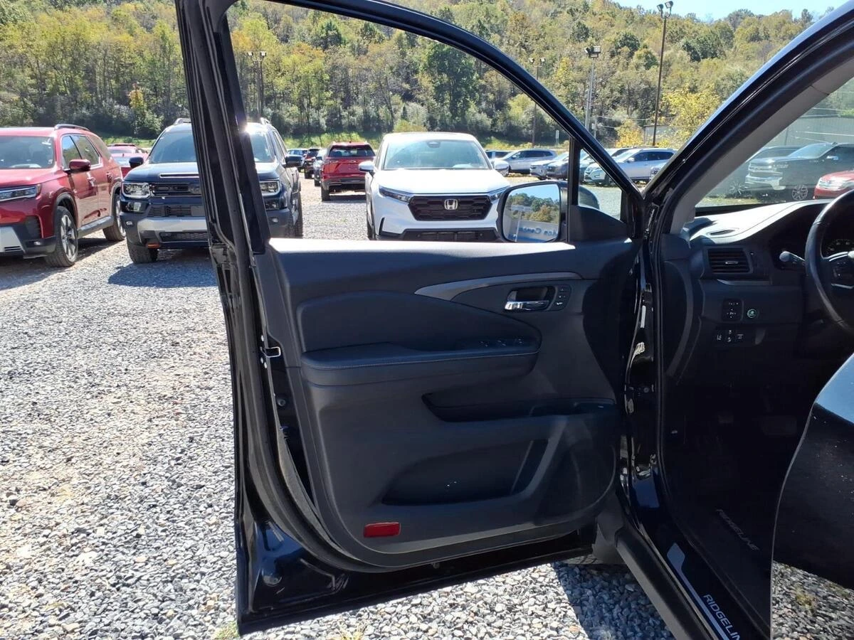 2025 Honda Ridgeline RTL - Photo 14
