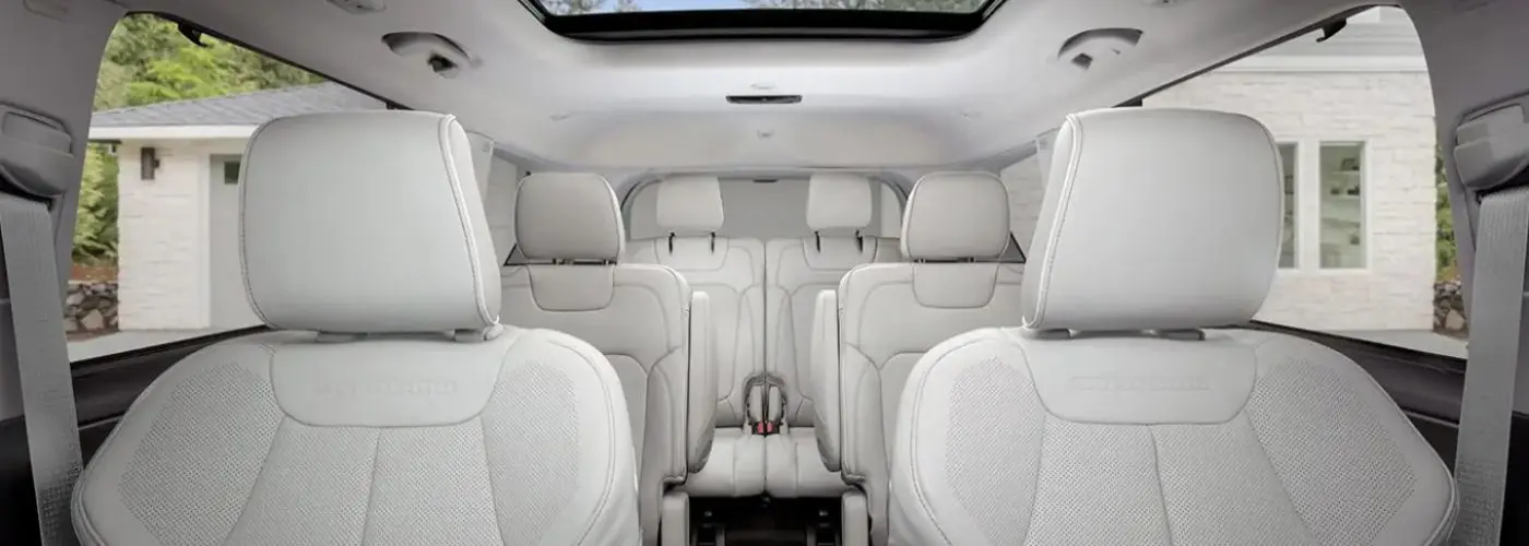 2023 Jeep Grand Cherokee L Seating