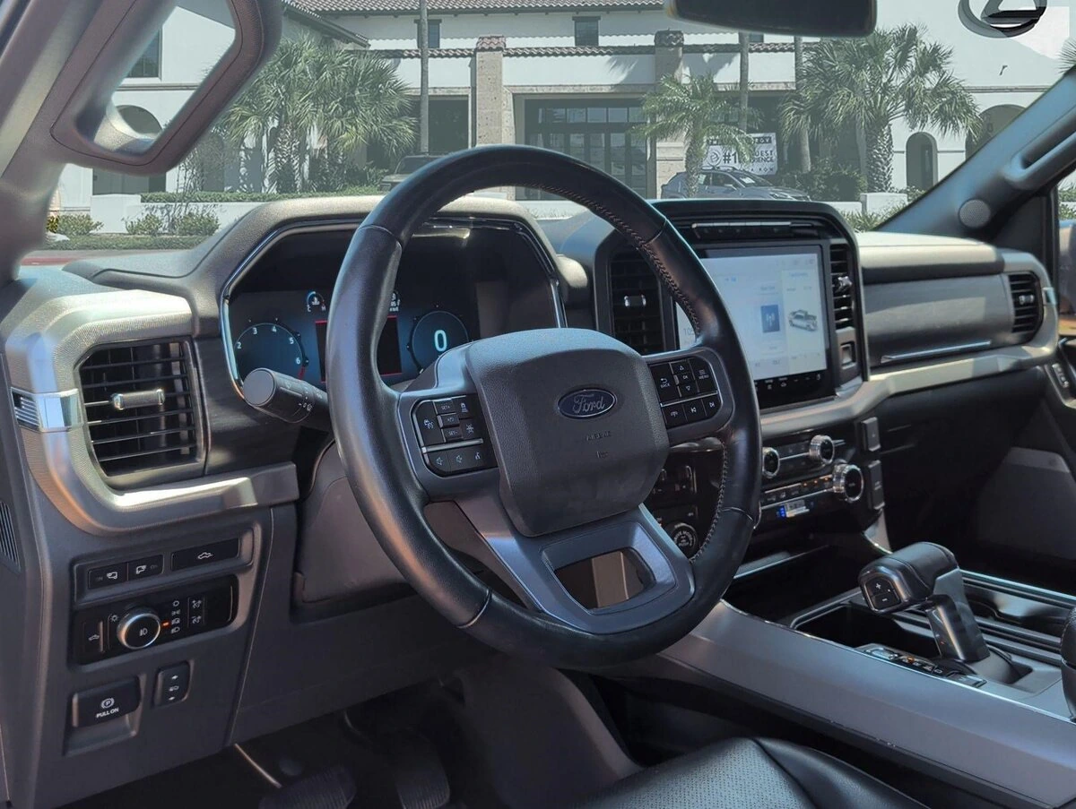 2024 Ford F-150 Lariat - Photo 12