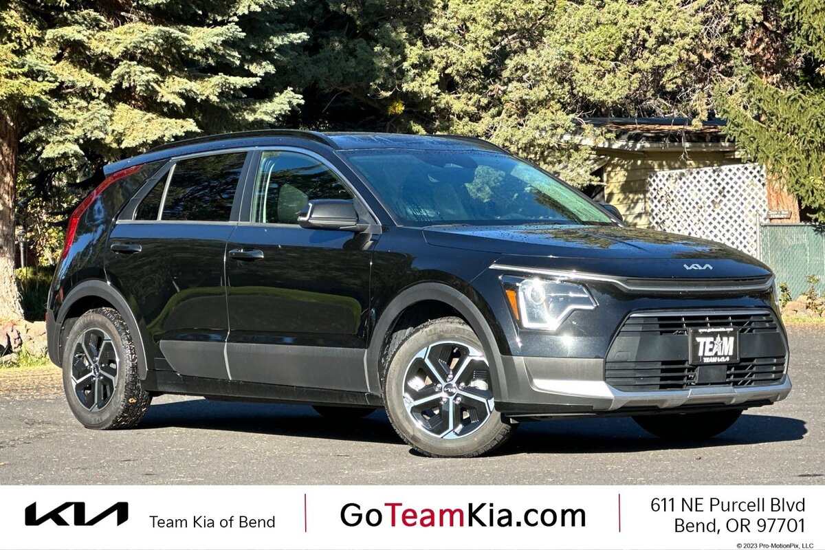 2023 Kia Niro EX