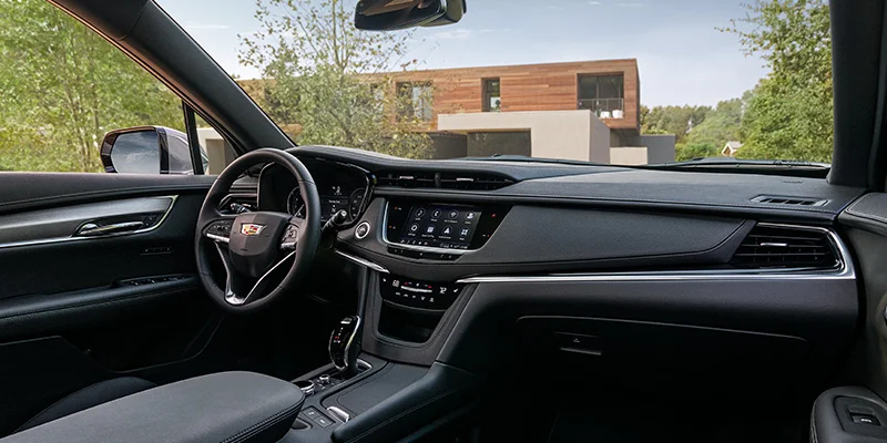 2023 Cadillac XT6 interior