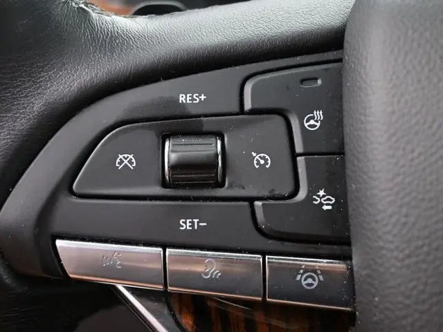 2023 Cadillac Escalade ESV Premium Luxury photo 24