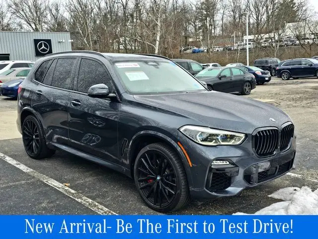 2021 BMW X5 M50i's photo
