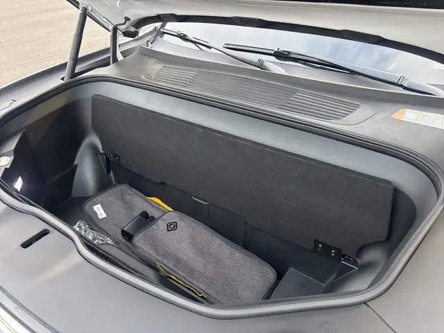 2023 Rivian R1T Launch Edition photo 24
