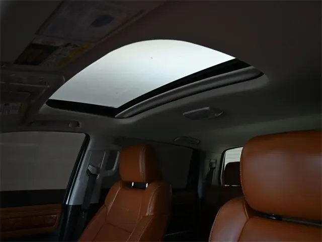 2016 Toyota Tundra Platinum photo 15
