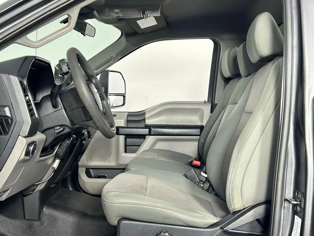 2020 Ford F-350 photo 20
