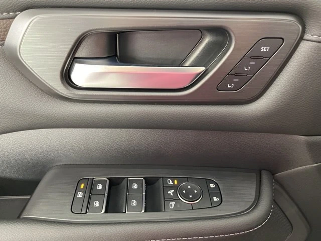 2026 Nissan Armada SL - Photo 31