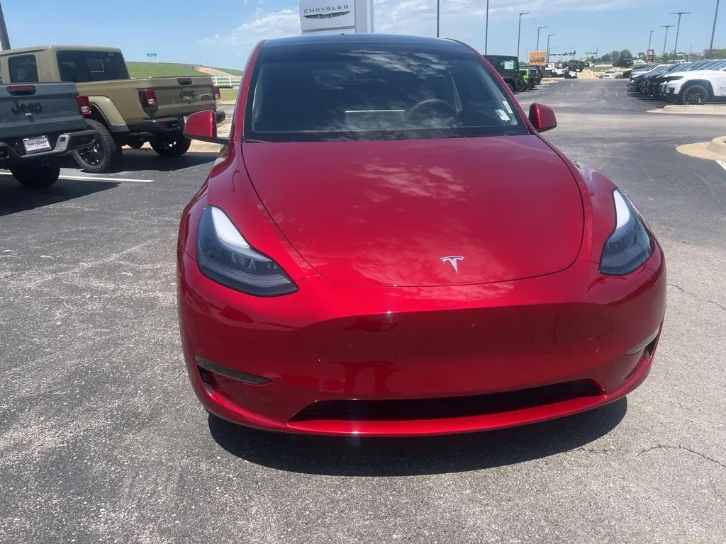 Used 2024 Tesla Model Y Long Range with VIN 7SAYGDEE6RF046279 for sale in Owasso, OK